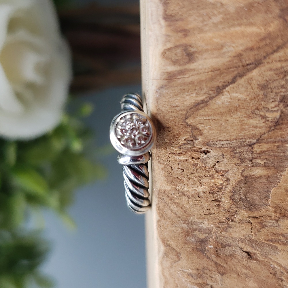 David Yurman Sterling Silver 925 & 18k Gold with Pave Diamonds sz 6
